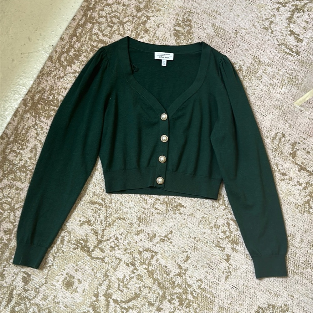 FLASH SALE 🤍 & Other Stories Cropped Cardigan w/ Custom Vintage Buttons